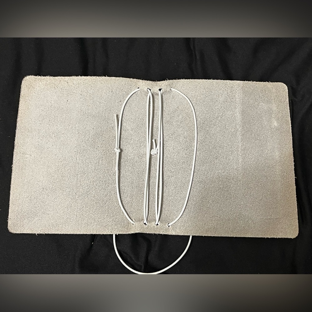 Chic Sparrow Classic Pocket Plus Nightingale - Picture 2 of 2